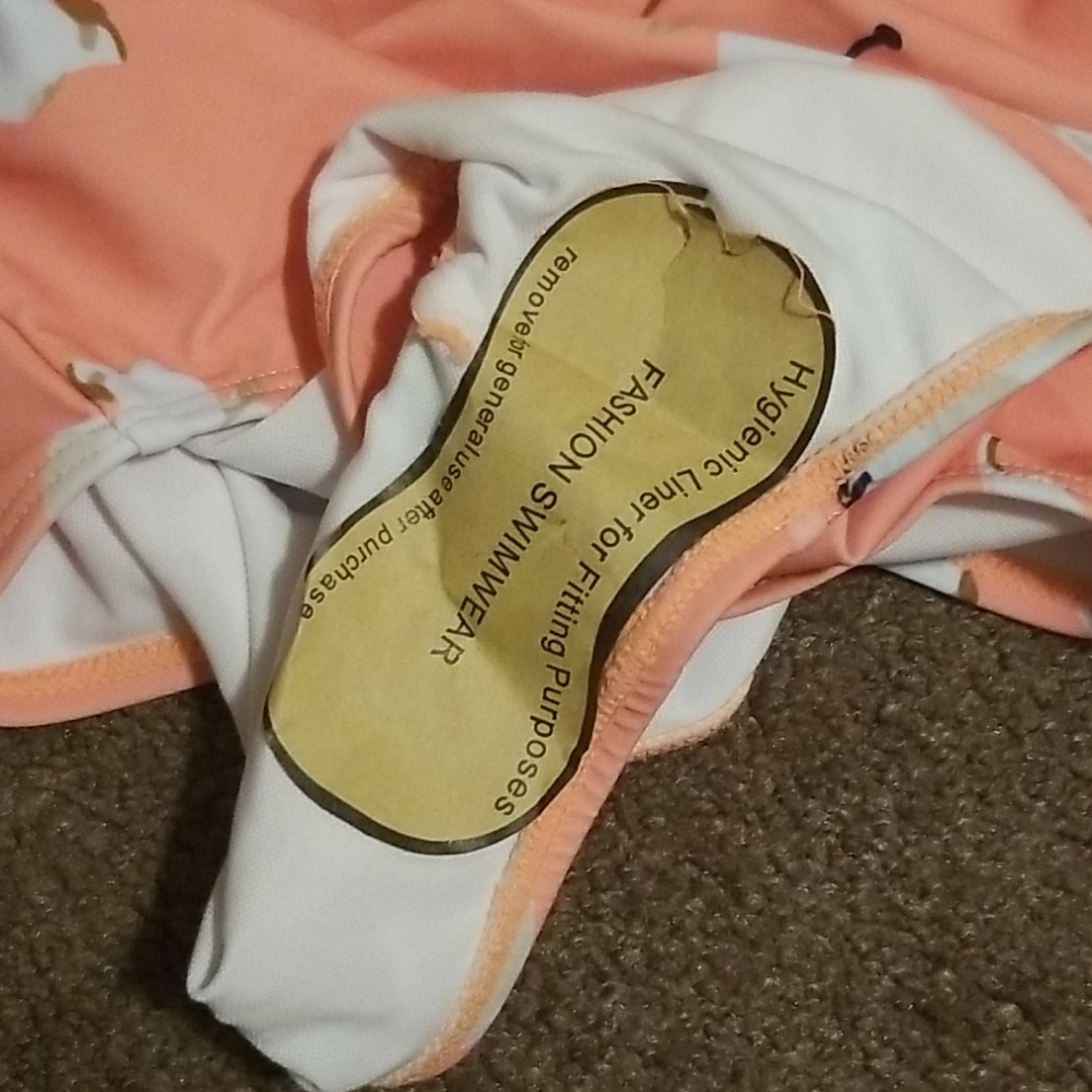 Bathing suit - Picture 3 of 3